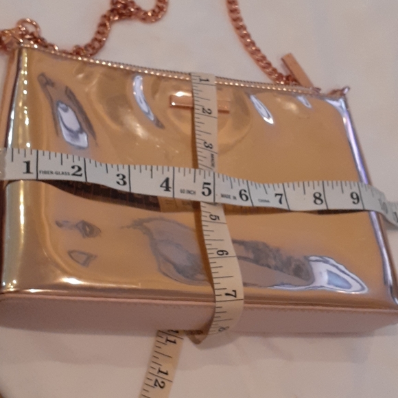 Ted Baker metallic leather crossbody bag. - Picture 8 of 8